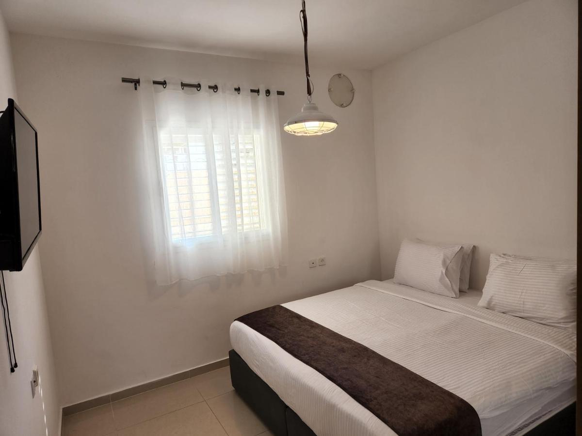 Melony Apartments Al Hyam Eilat Exterior photo